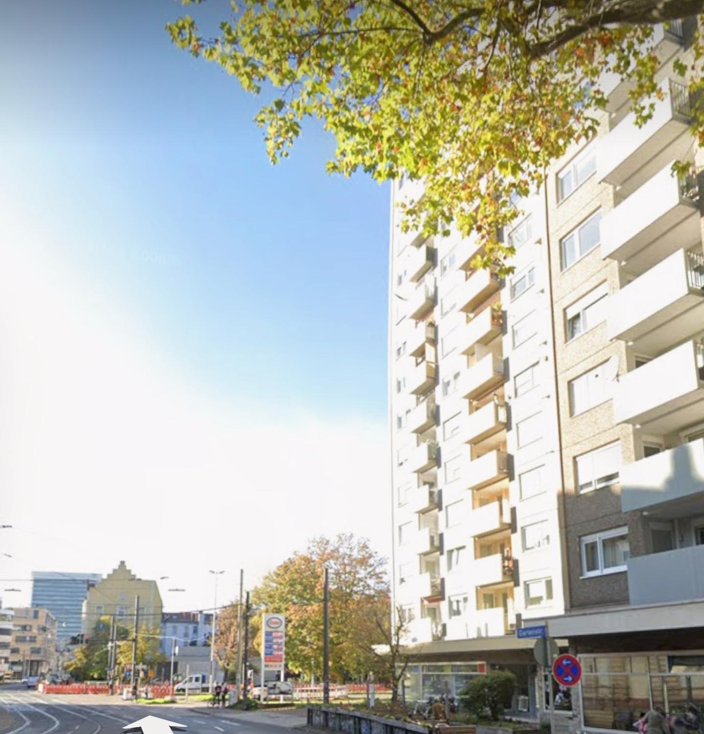 Familienfreundliche Geraeumige Design-wohnung Mit Balkon Im Zentrum - Apolonialiving * Karlsruhe